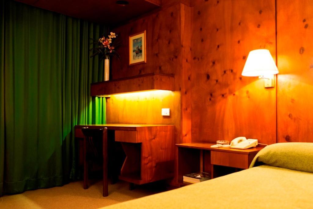 Hotel Del Jardin San Miguel de Tucumán Buitenkant foto