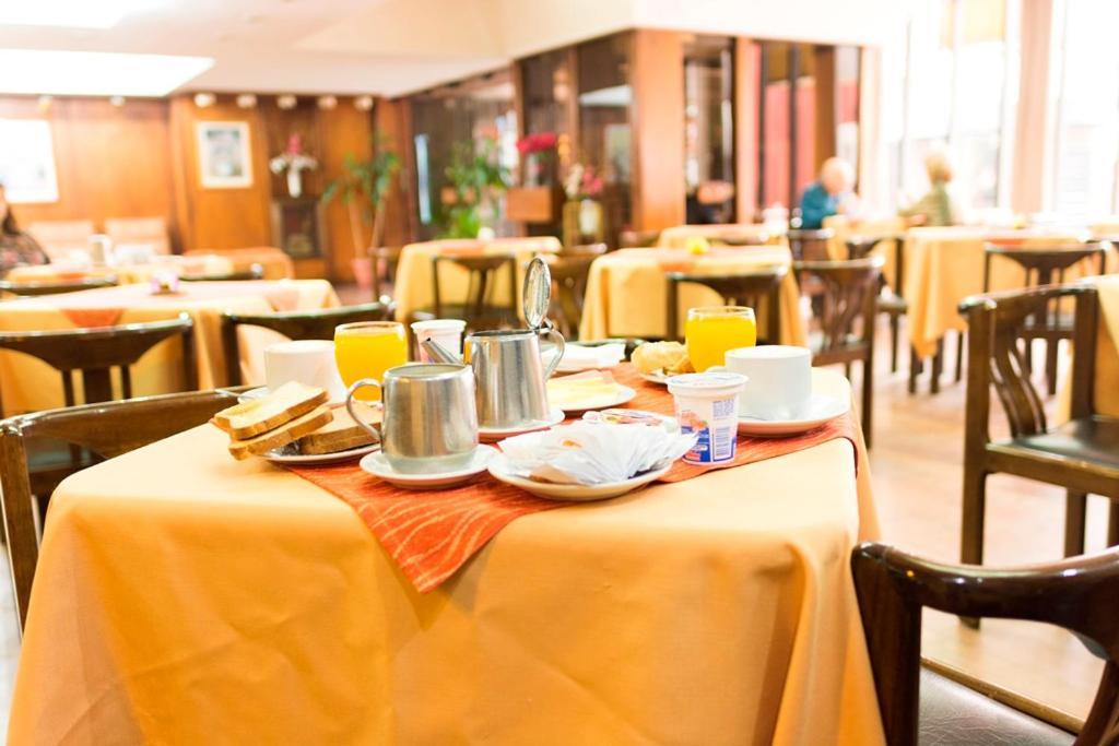 Hotel Del Jardin San Miguel de Tucumán Buitenkant foto
